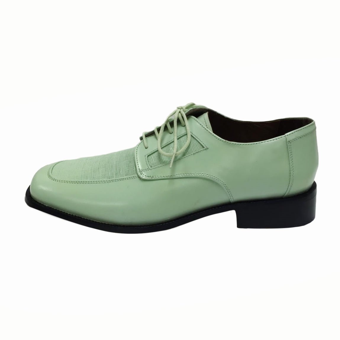 Why Choose Green Dress Shoes?